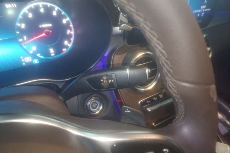 奔驰GLC 2020款 GLC 260 L 4MATIC 豪华型局部细节18