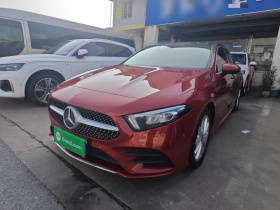 奔驰A级 2019款 改款 A 200 L 运动轿车