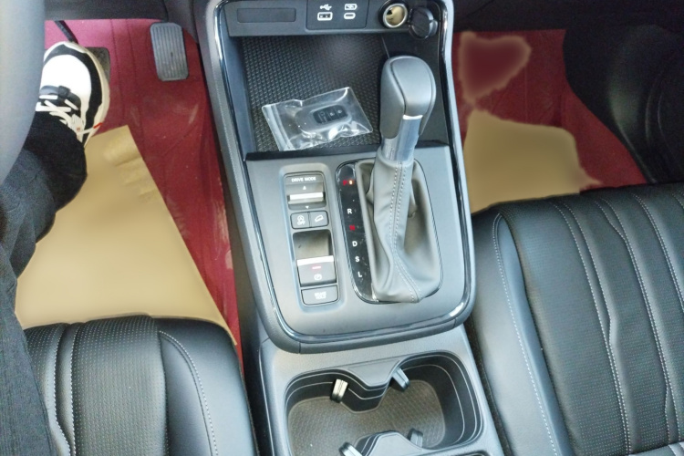 本田 皓影 2025款 240TURBO 两驱豪华版 5座局部细节18