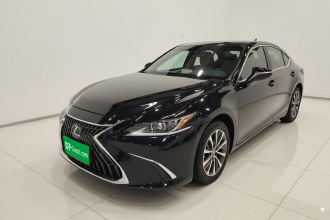 雷克萨斯ES 2021款 300h 卓越版