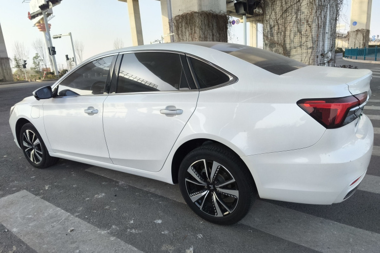 飞凡汽车 飞凡ER6 2020款 620km 智享版车身外观6003