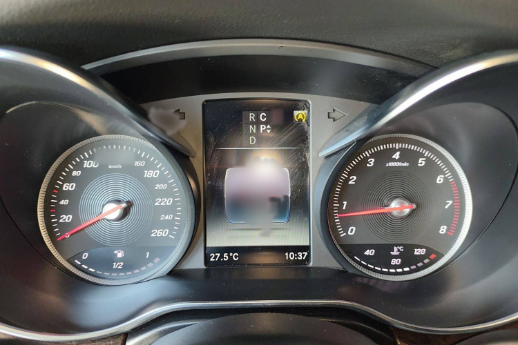 奔驰V级 2018款 V 260 L 尊贵加长版 国VI局部细节14