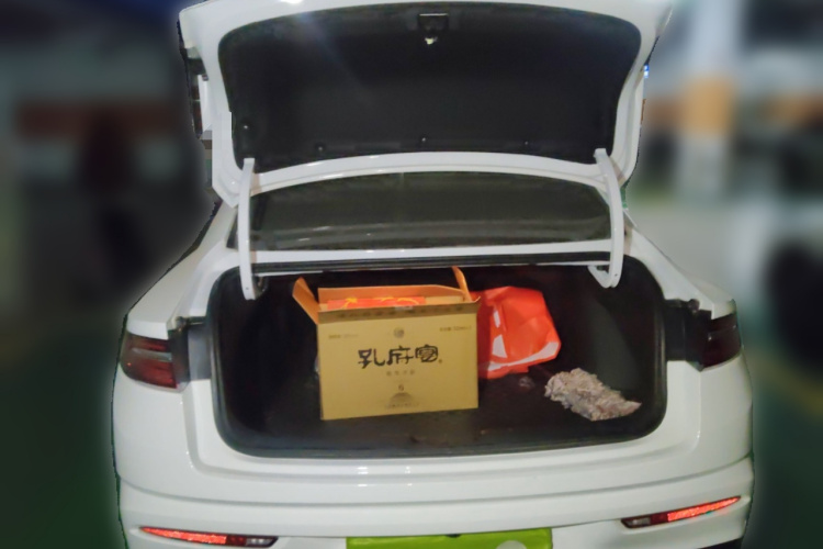 吉利汽车 星瑞 2021款 改款 2.0TD 尊贵型中控内饰23