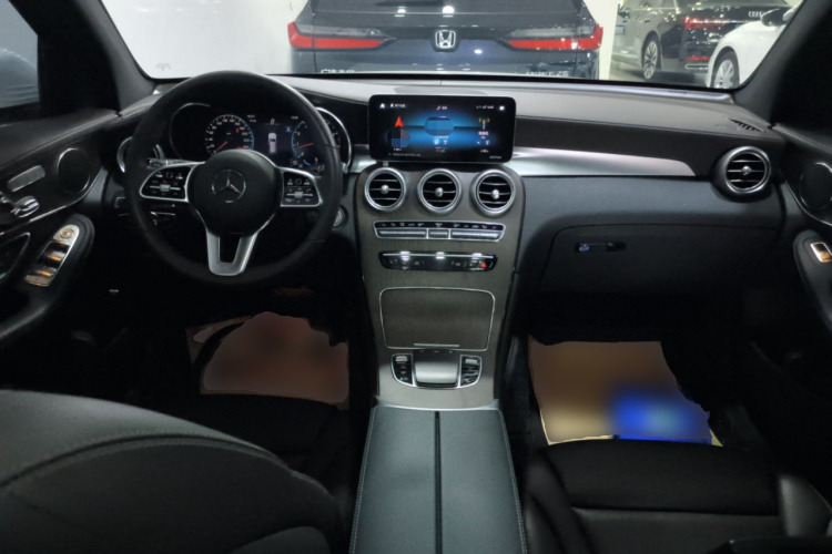 奔驰GLC 2022款 改款二 GLC 260 L 4MATIC 豪华型中控内饰12