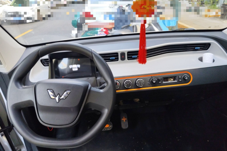 五菱汽车 宏光MINIEV 2022款 自在款 磷酸铁锂中控内饰7002