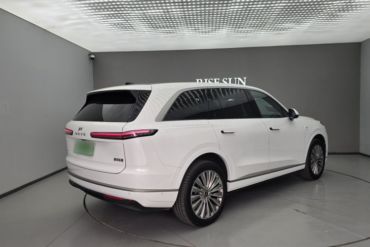 乐道L90 2025款 Ultra 六座版车身外观6004