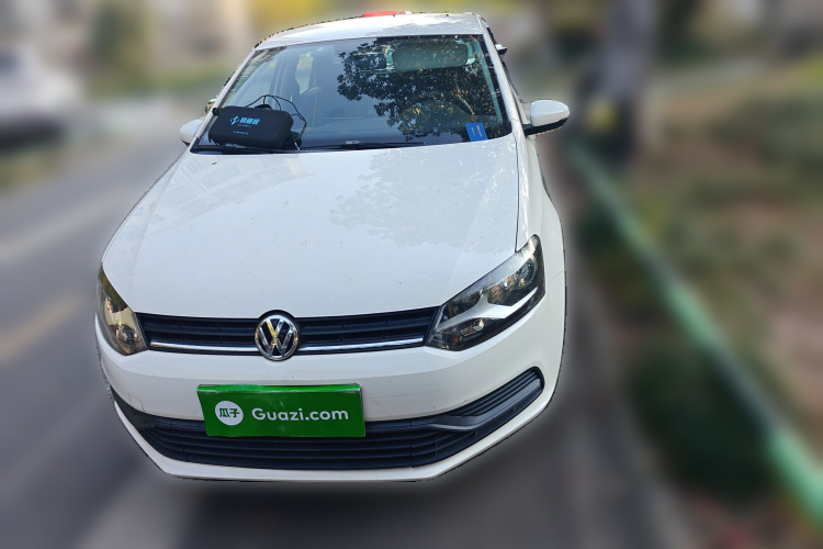 大众 Polo 2014款 1.4L 手动风尚版车身外观2