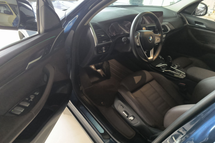 宝马X3 2020款 xDrive28i 豪华套装中控内饰20