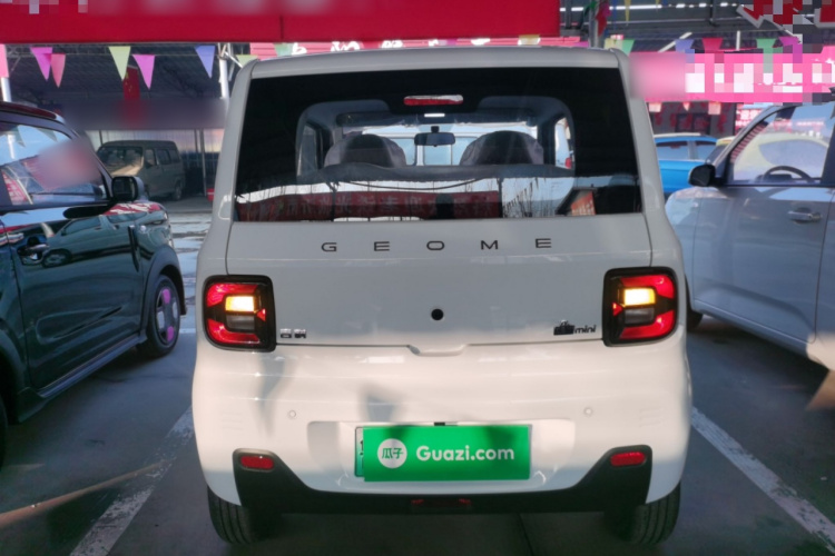 吉利银河 2024款 熊猫mini 200km 耐力熊车身外观6004