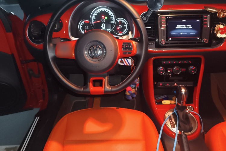 大众 甲壳虫 2017款 280TSI 纵乐版中控内饰13