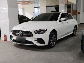 奔驰E级 2022款 改款三 E 300 L 运动时尚型