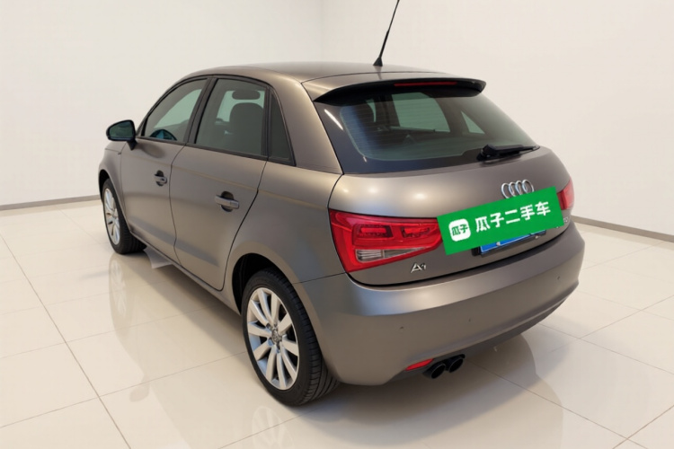 奥迪A1 2014款 30 TFSI Sportback舒适型车身外观5
