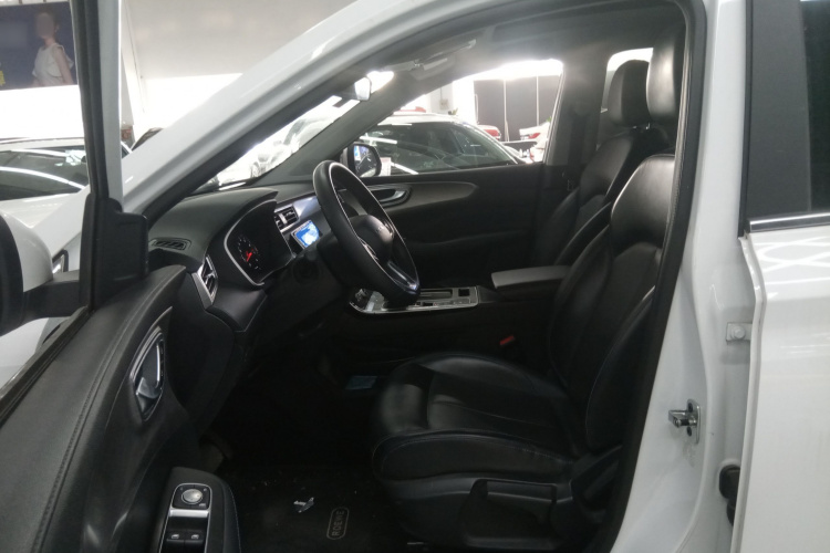 荣威RX5 2022款 330TGI 自动国潮版中控内饰19