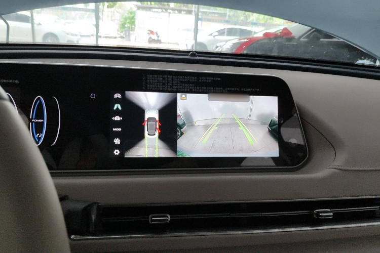 欧拉好猫 2022款 莫兰迪版 400km标准续航 豪华型 磷酸铁锂局部细节16