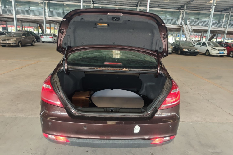 吉利汽车 帝豪 2015款 三厢 1.5L 手动向上版局部细节23