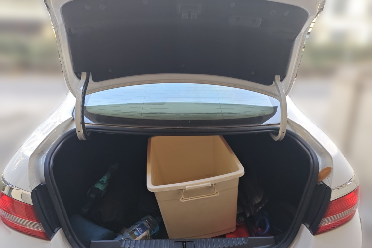 别克 英朗 2013款 GT 1.6L 自动时尚版局部细节23