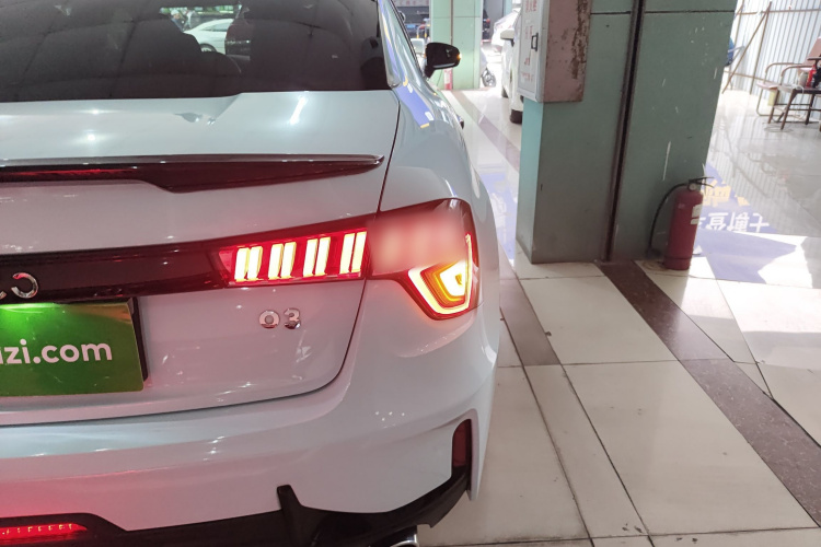 领克03 2019款 1.5TD DCT劲Pro版 国VI车身外观9