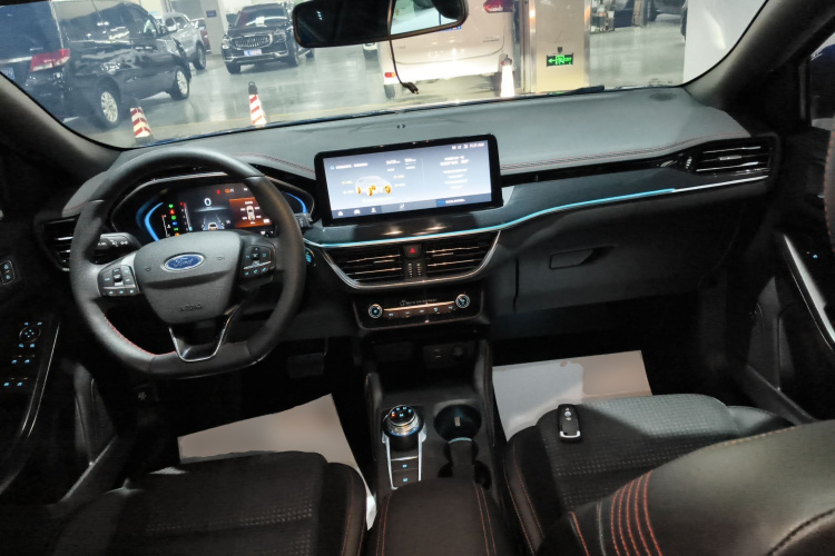 福特 福克斯 2021款 两厢 EcoBoost 180 自动ST Line中控内饰7002
