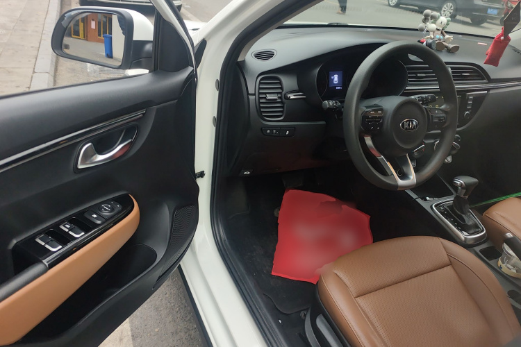 起亚 KX CROSS 2017款 1.4L AT GLS中控内饰20