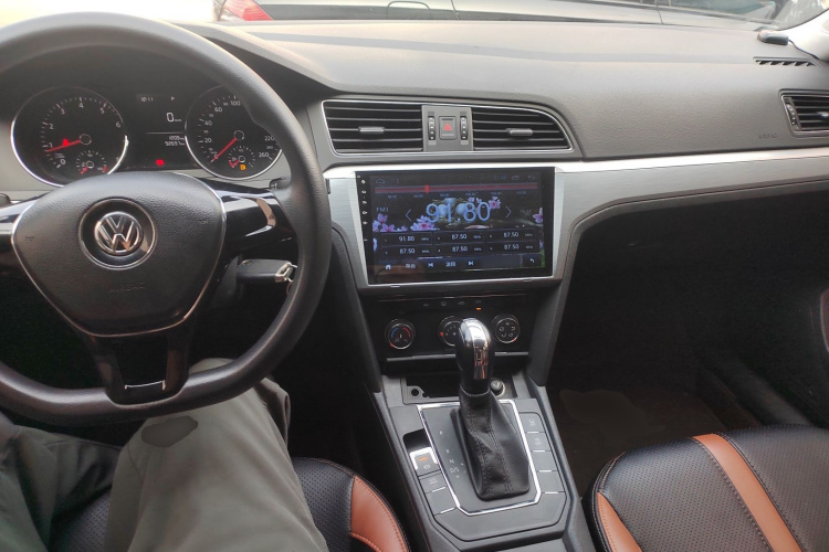 大众 凌渡 2017款 230TSI DSG风尚版中控内饰12