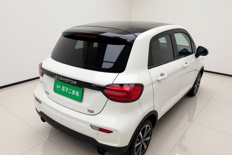 零跑汽车 零跑T03 2020款 400豪华版车身外观7
