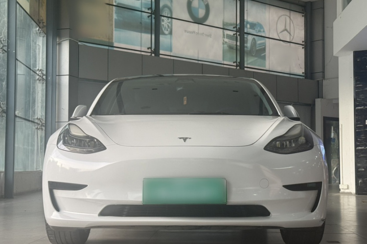 特斯拉 Model 3 2022款 后轮驱动版车身外观6003