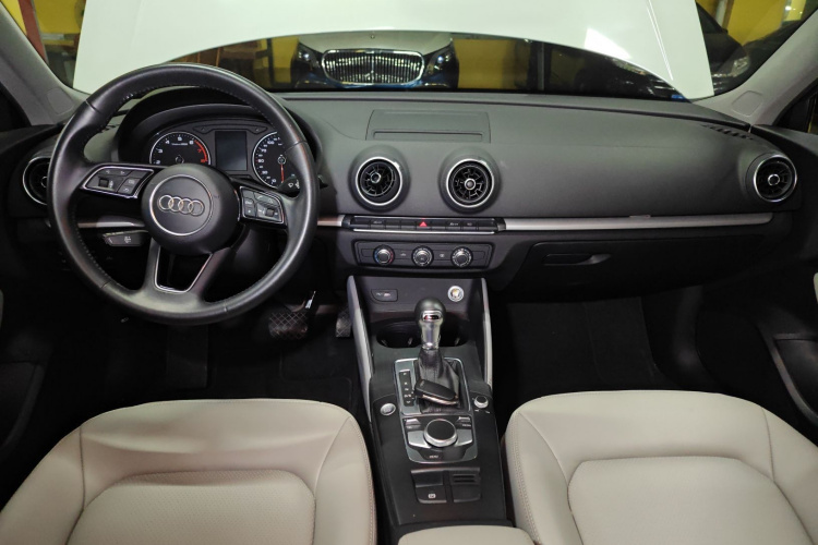 奥迪A3 2020款 Sportback 35 TFSI 进取型 国VI中控内饰12