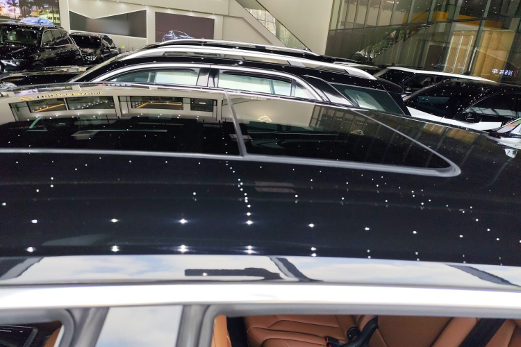 奥迪Q8 2023款 55 TFSI 豪华动感型局部细节57