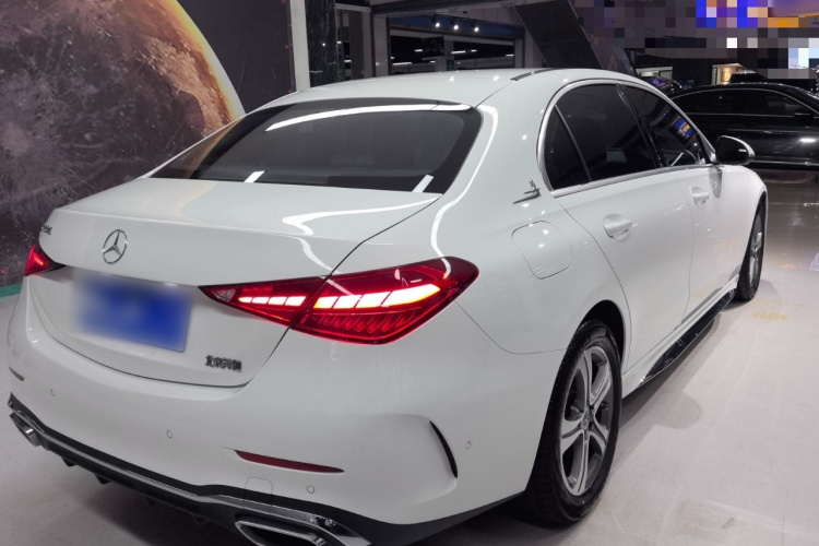 奔驰C级 2022款 改款 C 200 L 运动版车身外观6005