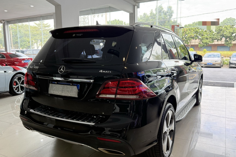 奔驰GLE 2018款 GLE 320 4MATIC 豪华型臻藏版车身外观6007