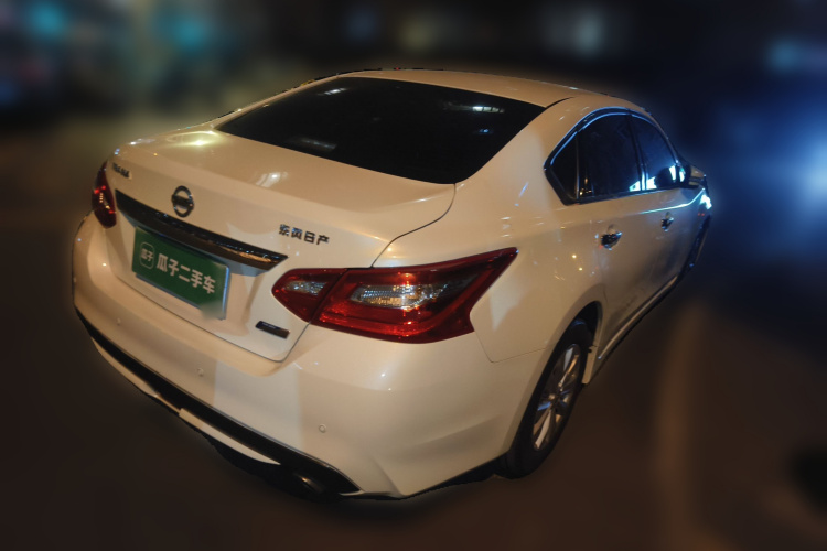 日产 天籁 2016款 改款 2.0L XL舒适版车身外观7