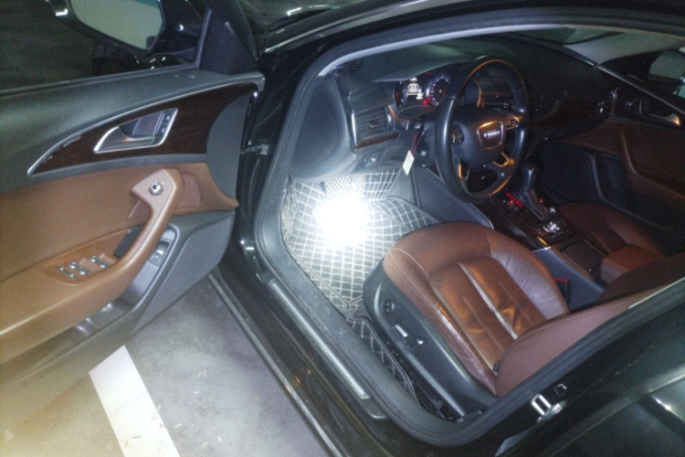 奥迪A6L 2017款 30 FSI 技术型中控内饰7003