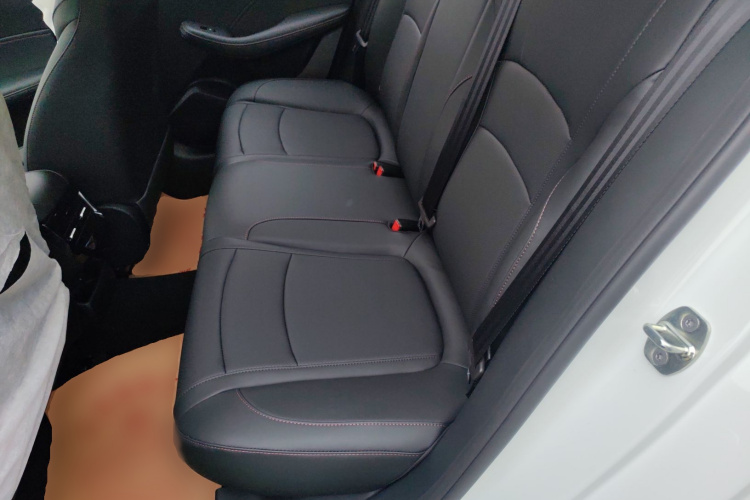 荣威i5 2026款 1.5L CVT豪华版中控内饰21