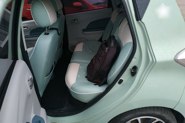 长安欧尚 奔奔E-Star 2021款 国民版 心悦版 磷酸铁锂（31.18kWh）中控内饰21