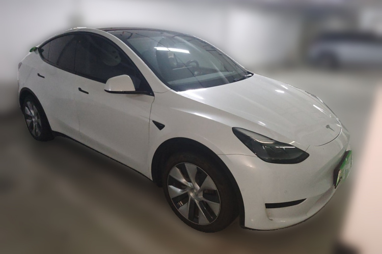 特斯拉 Model Y 2022款 后轮驱动版车身外观6002