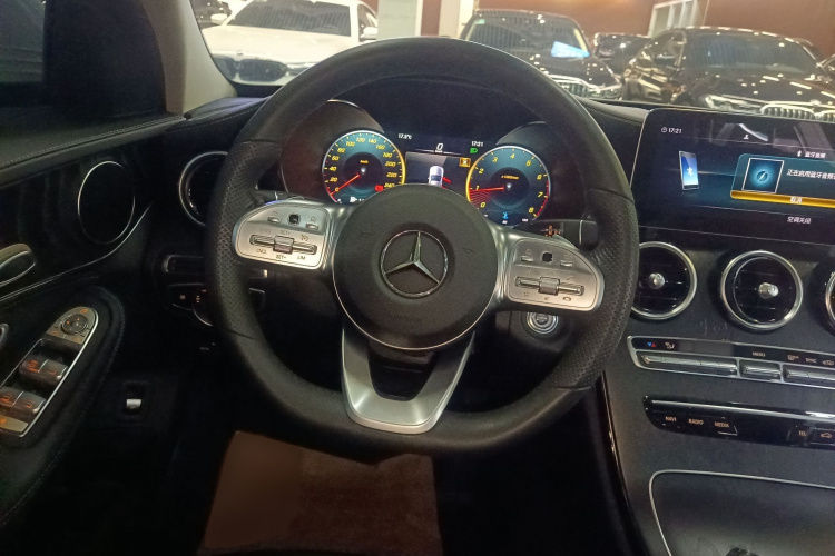 奔驰C级 2020款 C 200 L 时尚型运动版局部细节13