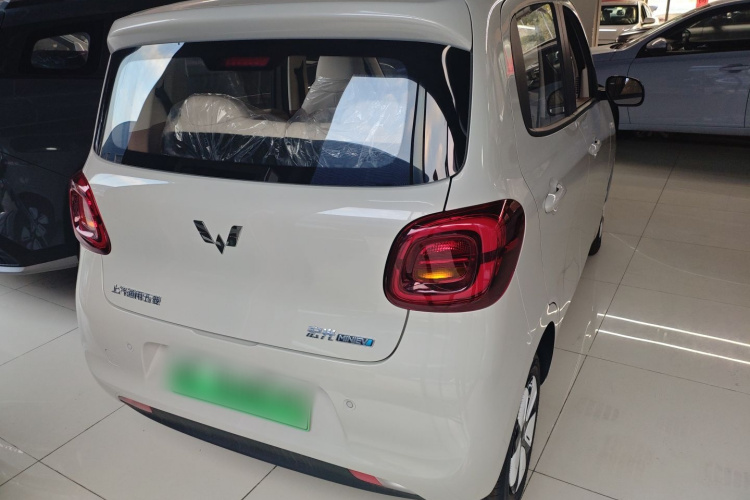 五菱汽车 宏光MINIEV 2025款 四门版 进阶款车身外观6004