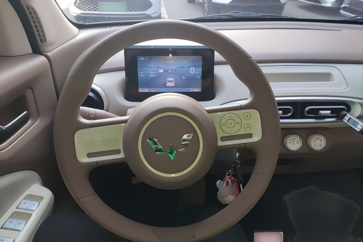 五菱汽车 宏光MINIEV 2025款 四门版 进阶款中控内饰13