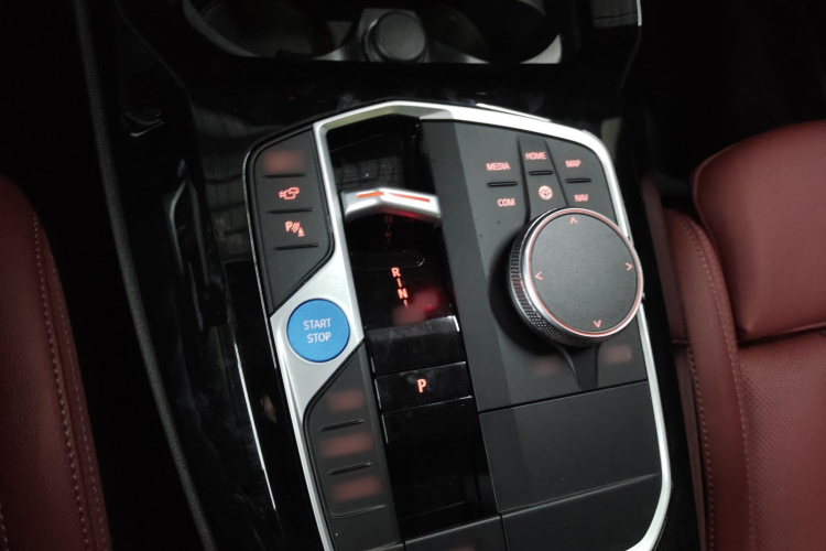 宝马iX3 2023款 创领型局部细节18