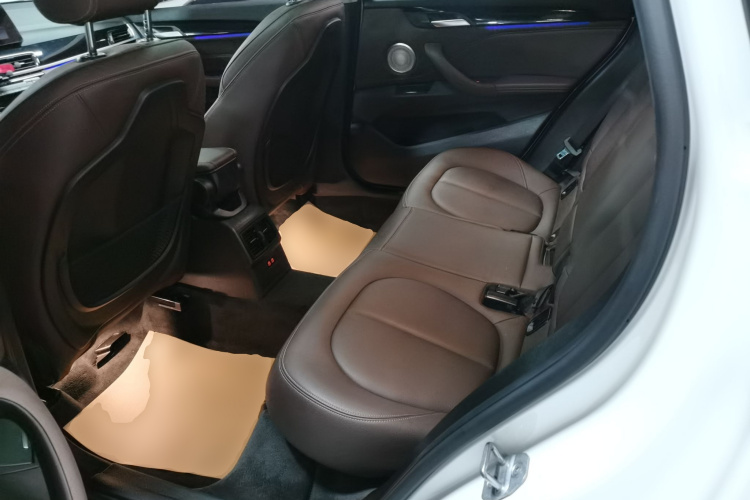 宝马X1 2022款 sDrive25Li 领先型中控内饰21