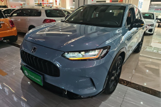 本田 ZR-V 致在 2023款 2.0L e:HEV 锐·尊享版