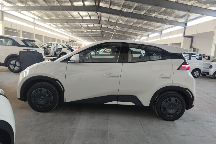 比亚迪 海鸥 2025款 305km 活力版车身外观4