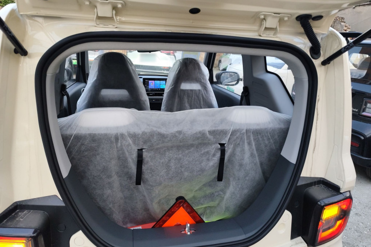 吉利银河 熊猫 2025款 210km 元气熊局部细节23