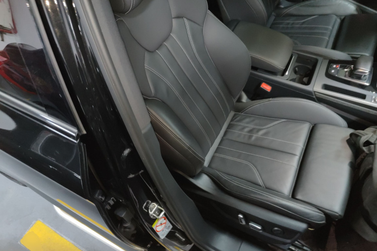 奥迪Q5L 2024款 40 TFSI 豪华动感型局部细节41