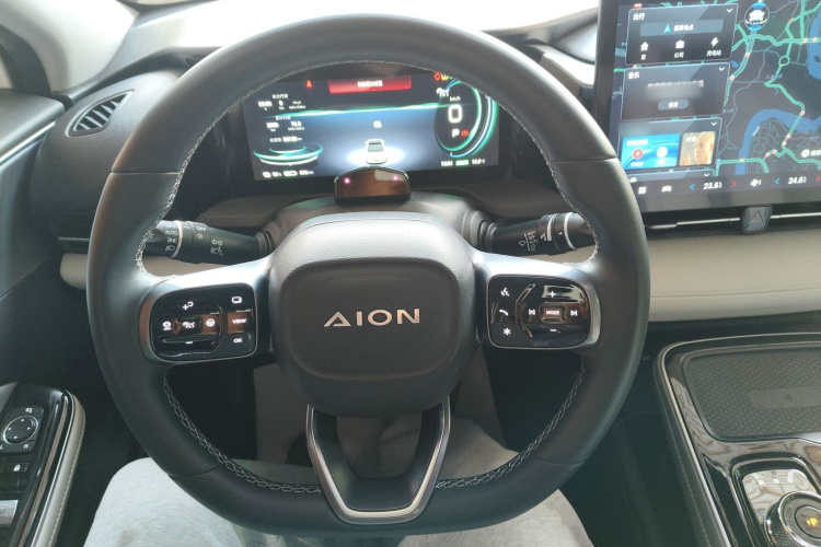 埃安 AION S Plus 2022款 80 科技版局部细节13