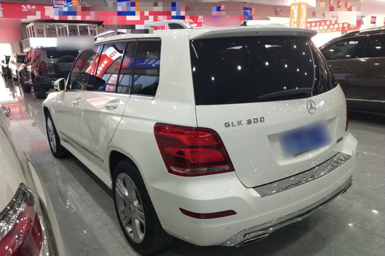 奔驰GLK级 2014款 GLK 200 标准型车身外观4