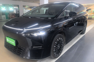 小鹏X9 2025款 740超长续航 Max