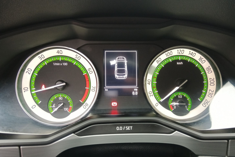 斯柯达 速派 2018款 TSI280 DSG舒适版 国V局部细节14