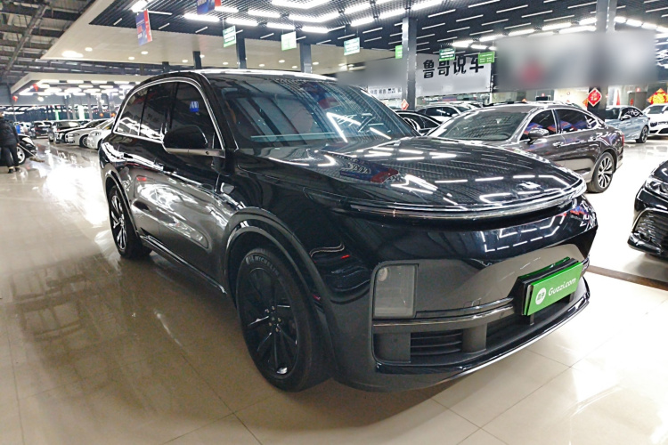 理想汽车 理想L8 2023款 Pro车身外观3