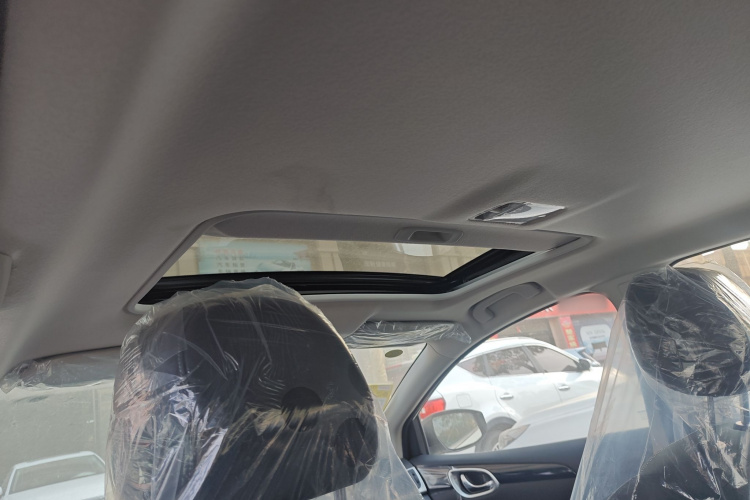 日产 轩逸 2024款 改款二 经典 1.6XL CVT豪华版局部细节22